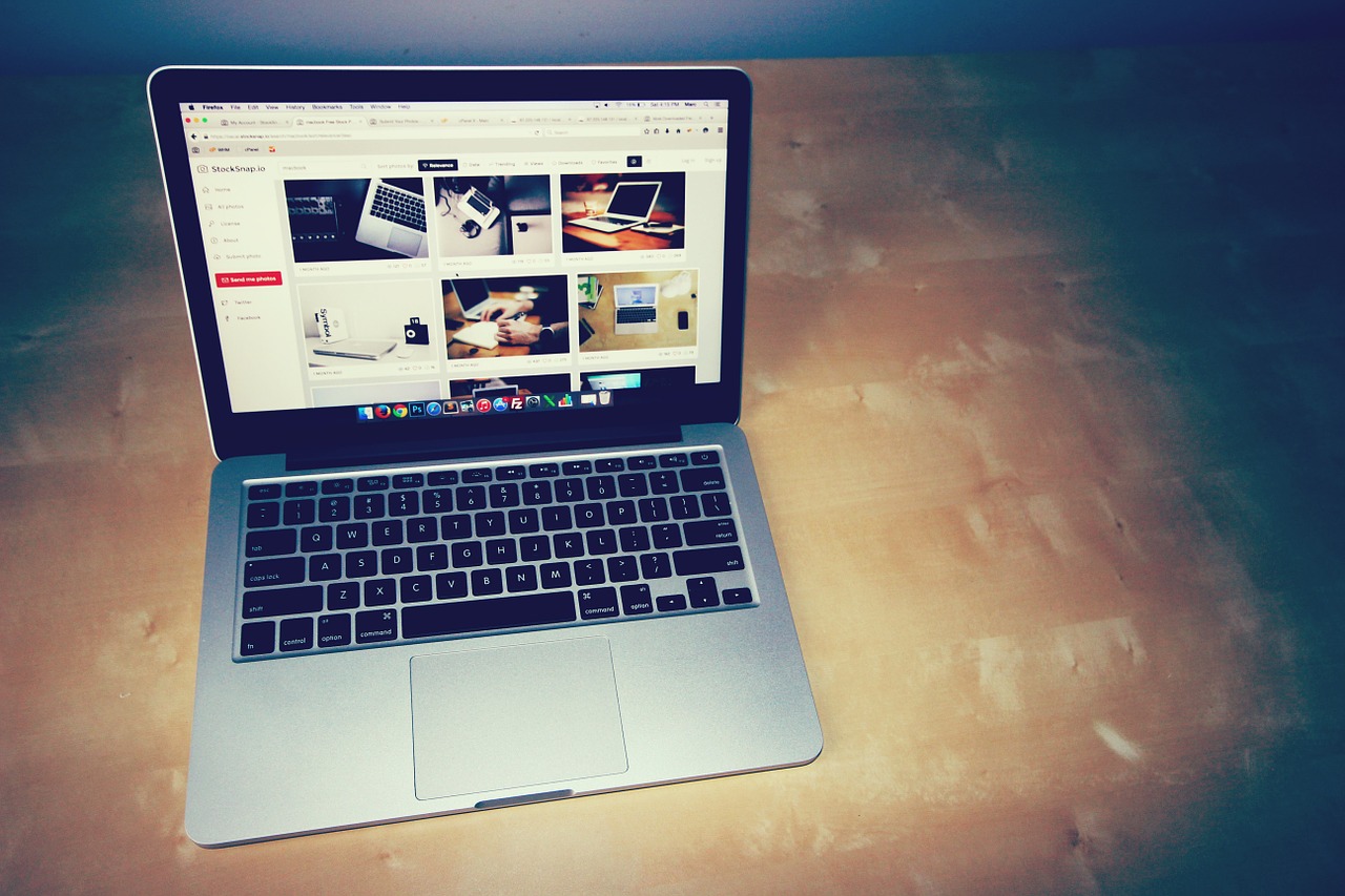 laptop for a marketer